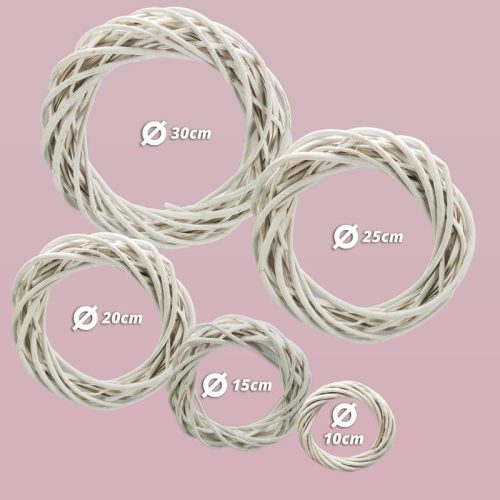 Vessző koszorú fehér 10cm