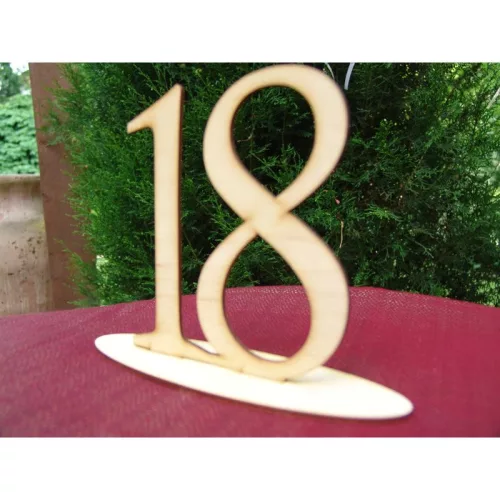 Natúr fa - Asztalszám 18-as 15cm