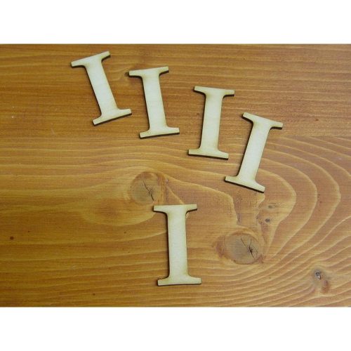 Natúr fa - Betű Carmen 5db/csomag 5cm