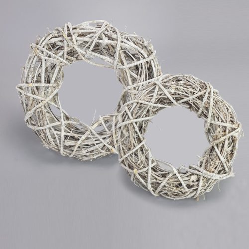 Inda koszorú fém vázon kicsi 24cm