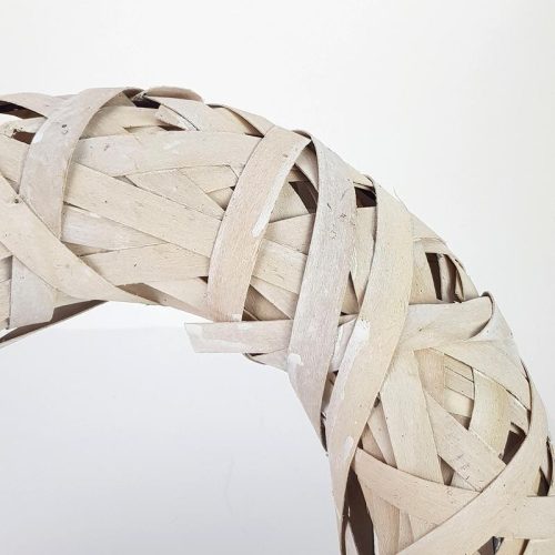 Háncskoszorú fémvázon 29cm 10/#