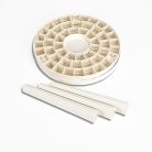 Ecsettartó műanyag 50 lukkal