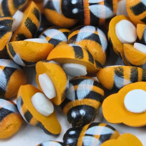 Fa méhecske dekor öntapadós 18x24mm 50db/cs