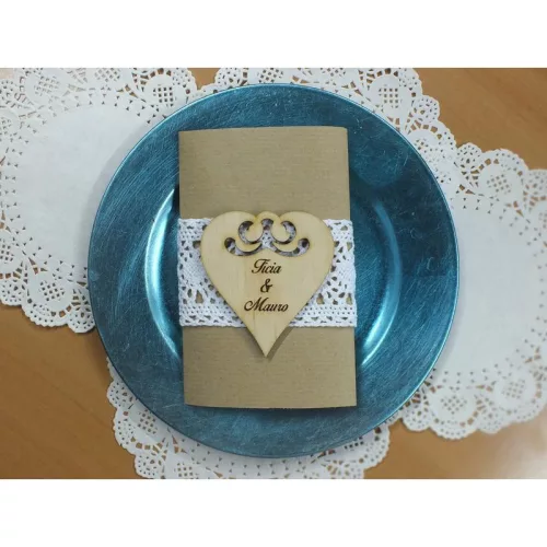 Natúr fa - Gravírozott köszönőajándék - Szív (12db-tól)