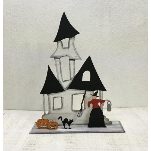 Natúr fa - Halloween kastély