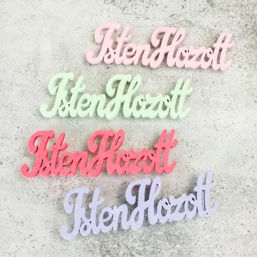 Fa "Isten Hozott" felirat vegyes szín 15cm 4db/csomag (200/#)