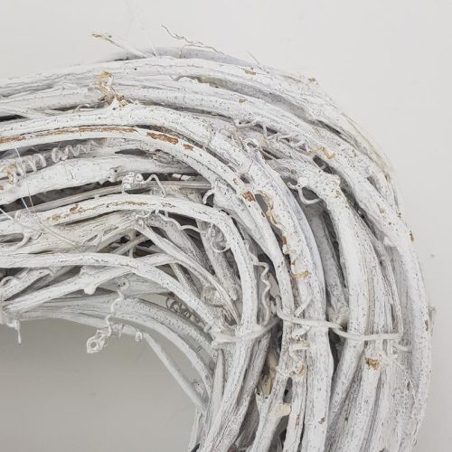 Fonott vessző szív dekoráció lyukas 22cm