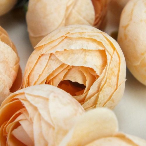 Boglárka fej kicsi 15db/cs barack