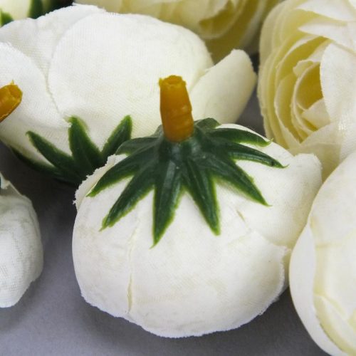 Boglárka fej kicsi 15db/cs krém