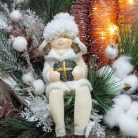 Lógólábú gyermek ajándékkal