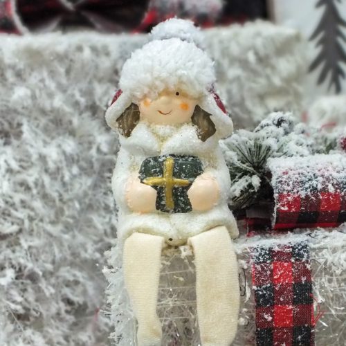 Lógólábú gyermek ajándékkal