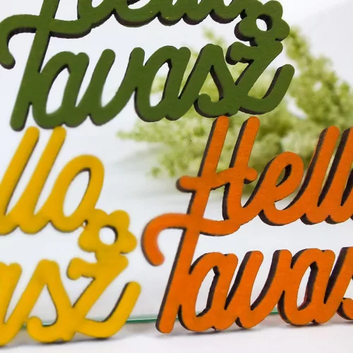 Élénk színek "Helló Tavasz" feliratok 4,3x6cm 3db/csom