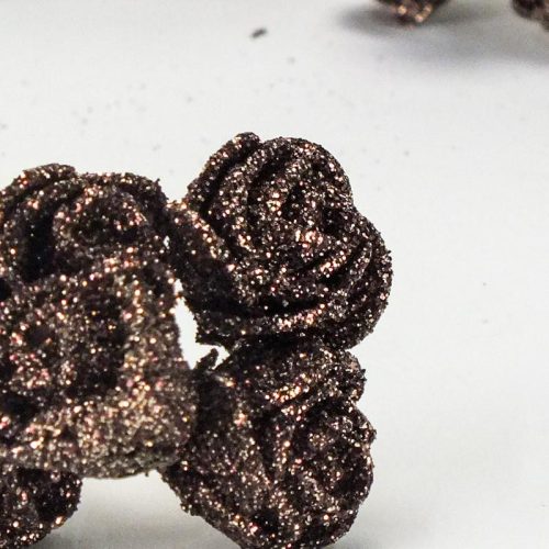 Rózsa csokor csillámos barna 6 fejes 4cs/csomag