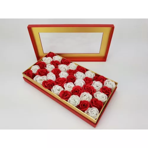 Lapos tégla papírdoboz arany belsővel piros