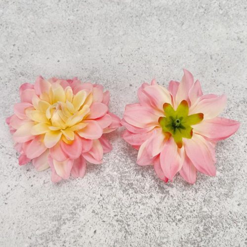 Dália fej - rózsaszín krém 4db/csomag