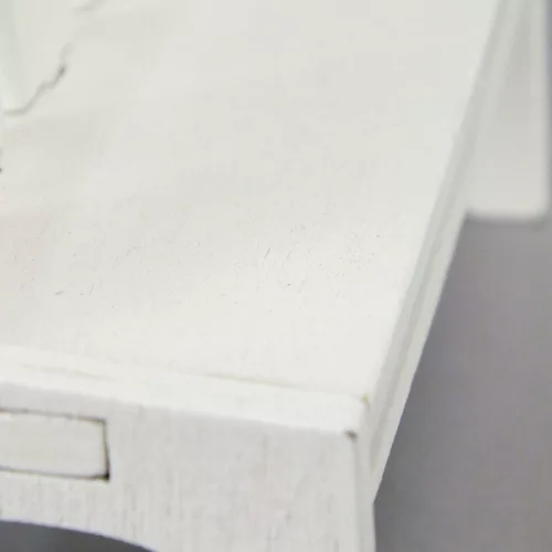 Fehér kerti pad 10,5*5,7cm