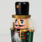 Diótörő 14cm zöld kabátos 14cm