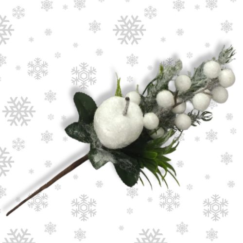 Téli pick - havas almával bogyókkal