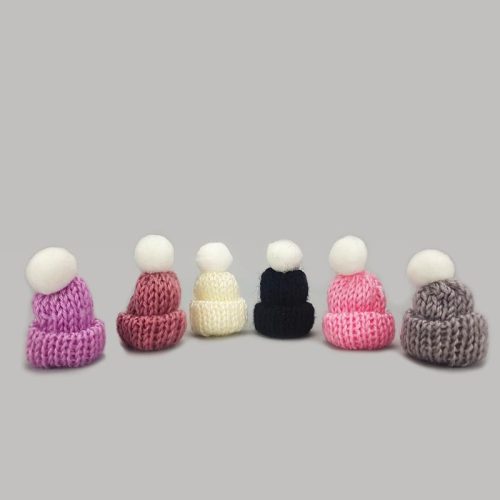 Mini kötött sapka szürke 12db/cs