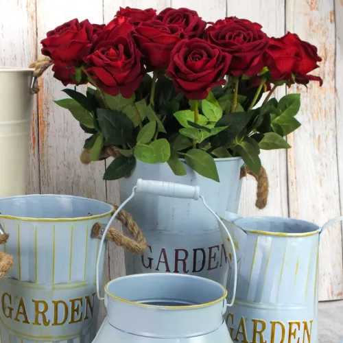 Bordázott bádog váza kék 15x25cm