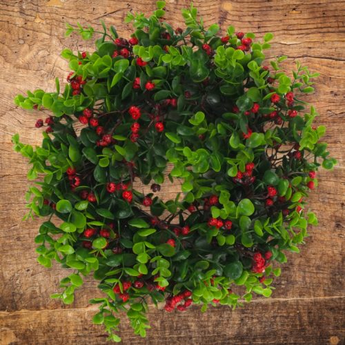 Koszorú piros bogyókkal 39cm 100/#