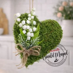   Csináld magad - Erdei szív falidísz mohával és gyöngyvirág díszítéssel